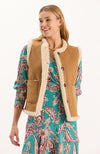 Hyland Sherpa Vest - Chestnut